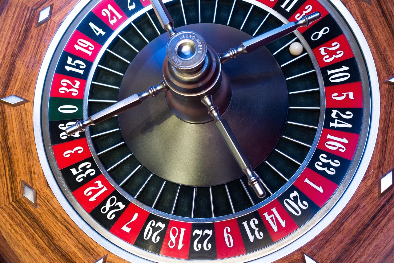 Roulette, roulette wheel, bullet — Looking for Fun? These Erotic Browser Games Deliver the Heat